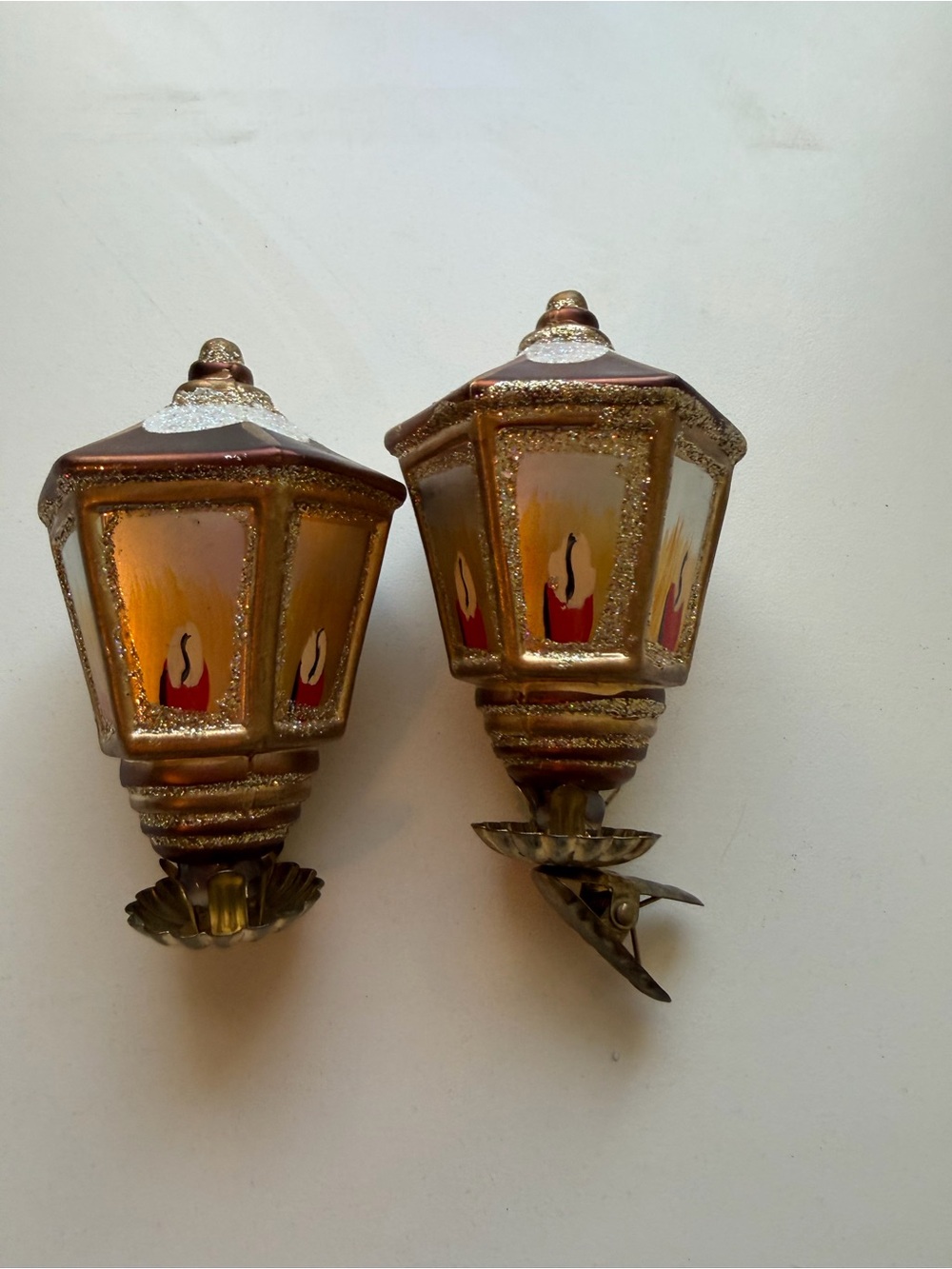2 Vintage Christmas Gold Glitter Lantern Lamp Clip On Glass Ornament 4” RADKO?